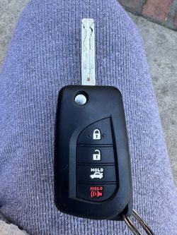 2019 Toyota Camry Key
