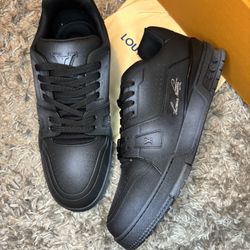 Louis Vuitton Shoe Size 10 And 11