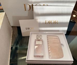 Dior Hair Mist and Rose Quartz Comb