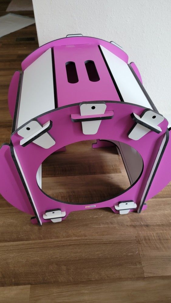 Small Dog House With Warm Station