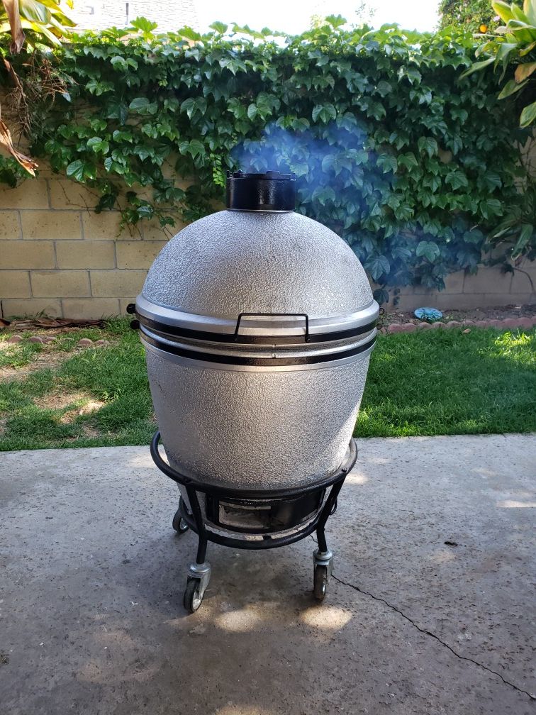 Imperial Kamado Smoker for Sale in Buena Park, CA OfferUp