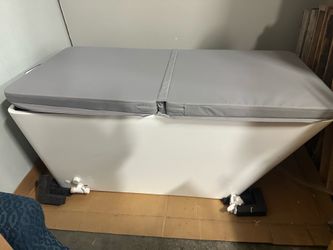 The Plunge cold plunge tub