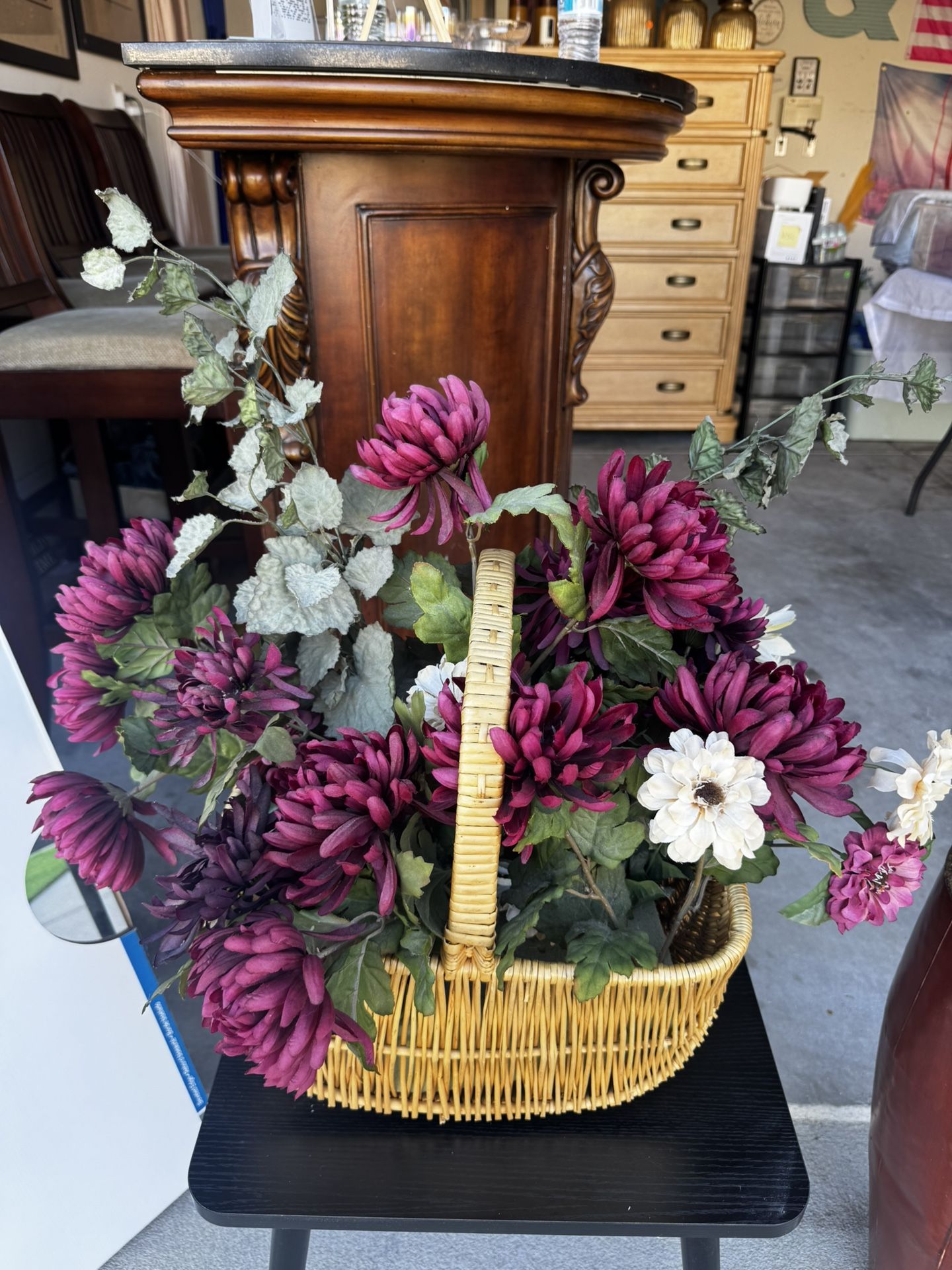 Artificial Flower Boutique And Basket