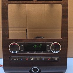 2007 to 2014 Ford Expedition Temperature Climate Control w/ Radio Bezel 