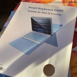 Ipad Smart Keyboard And Case