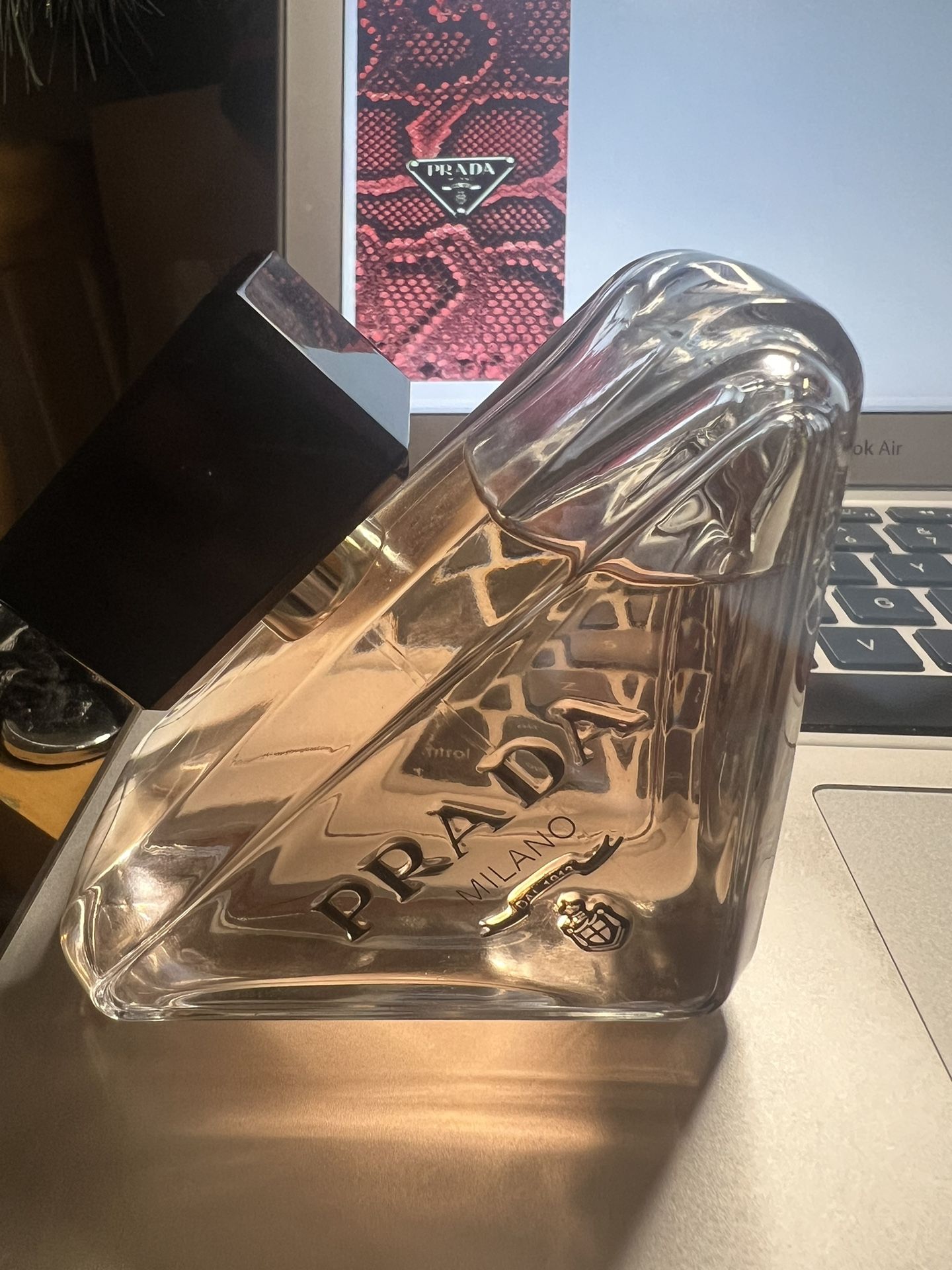 Perfume Prada Paradoxe Lg 3.0 Oz -