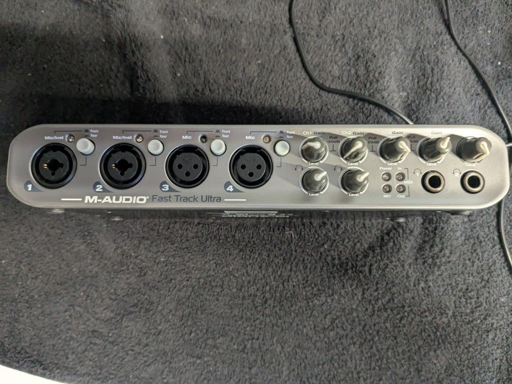 M-Audio Fast Track Ultra