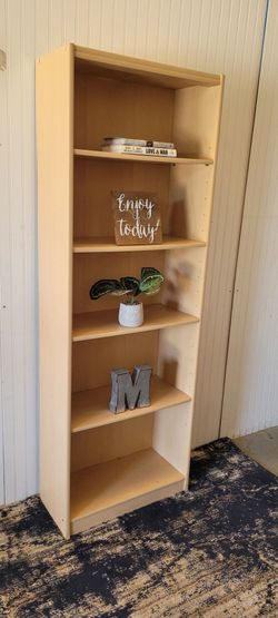 BOOKSHELF