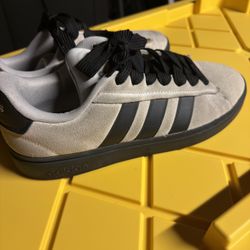 Adidas Grand Court Alpha