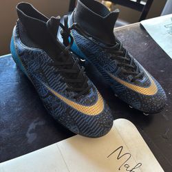 NEW KIDS SOCCER CLEATS