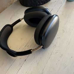 AirPods Pro Max