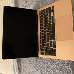 MacBook Air 13 