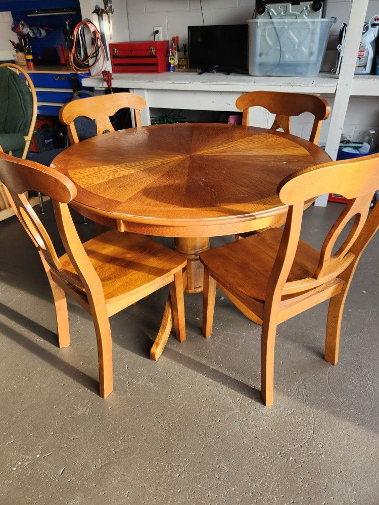 Wooden Table! $100