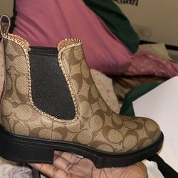 Coach Boots Size 6.5