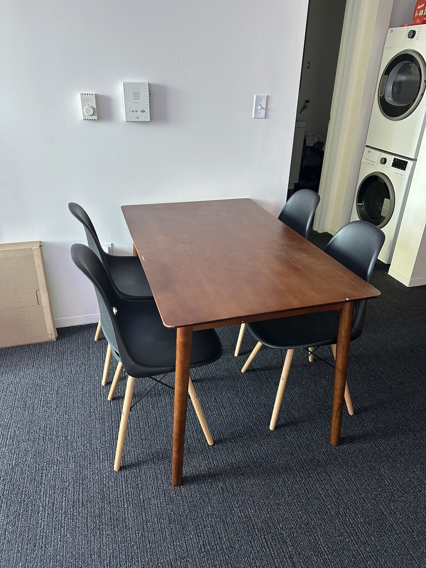Dining Table (NO CHAIRS)