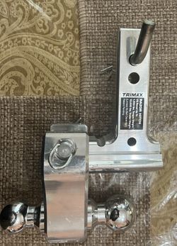 Trimax Razor Drop Down Trailer Hitch