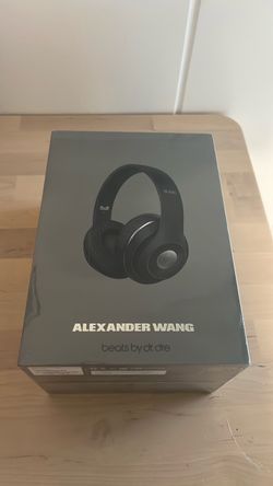 Beats Studio Wireless x Alexander Wang – Dove Gray – FACTORY SEALED