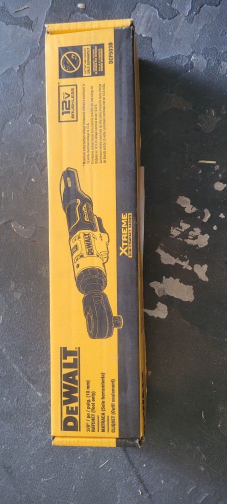 Dewalt 12v ³/⁸ Ratchet