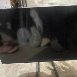 28 In Toshiba Smart Tv  with stand