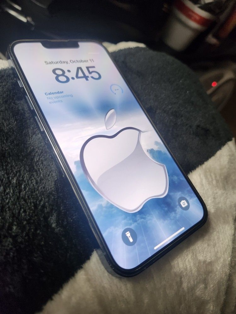 IPhone 13 Plus Verizon Unlocked 128gb Mint Condition 