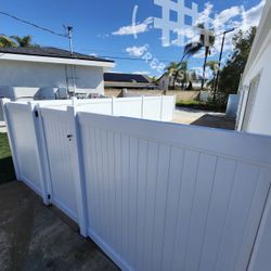 White Vinyl Fence 