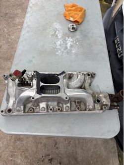 Small block ford Intake manifold 302