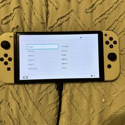 Nintendo Switch OLED Bundle