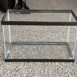 Fish aquarium 20x10.5x12.5