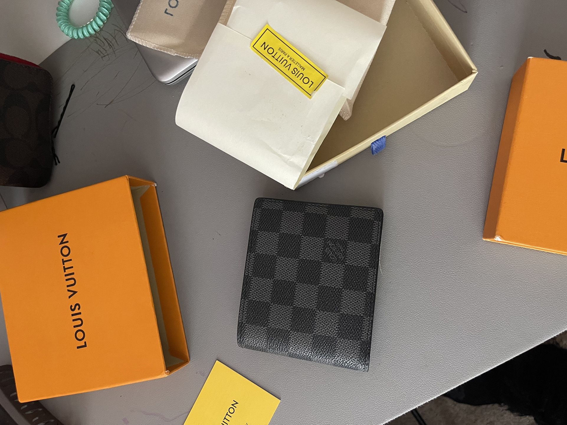 LV Damier Graphite Multiple Wallet