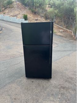 21 cubics big Household refrigerator fridge freezer hard to find size