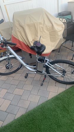 Ele moto  Ecco 2.5 26”  300 watts front wheel drive electric bike with Charger working