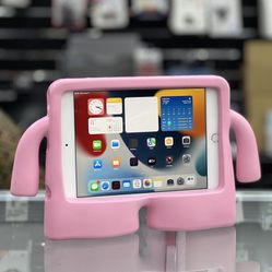 iPad mini 4 | 64GB w/ FREE FANCY KIDS CASE