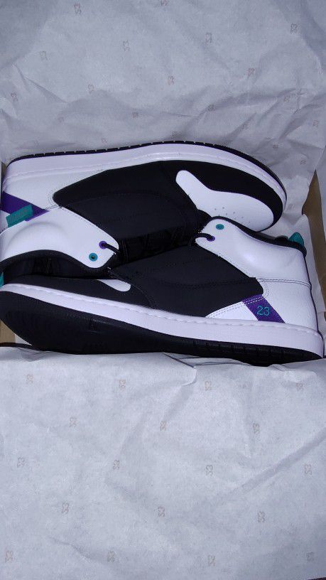 Jordans Fadeaway Mens Size 10 Brand New In Box .
