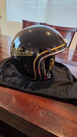 Harley davidson 3/4 helmet size small