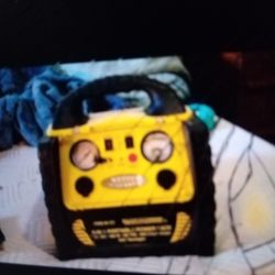 Battery Charger,Saw Blade 