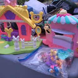 Kids Minnie Mickey Mouse House everything for $20 firm
