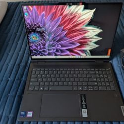 Lenovo Yoga 7i 2-in-1 16" 2K Touchscreen Convertible Laptop - Intel Ultra 7 256V - 16GB - 1TB - All Day Battery Life