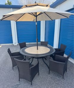 OUTDOOR PATIO SET DINING TABLE ND 6 CHAIRS UMBRELLA