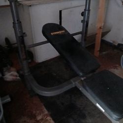 Adjustable Weight Bench 