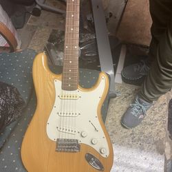 Squier Strat By Fender