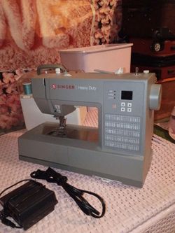 Singer Heavy Duty 6600C sterling sewing machine