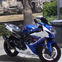 2019 Suzuki 750 GSXR