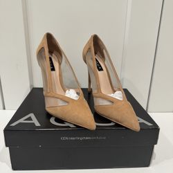 NEW AQUA for Bloomingdale’s Cindi Honey Beige Suede Women's Heels, Size 8