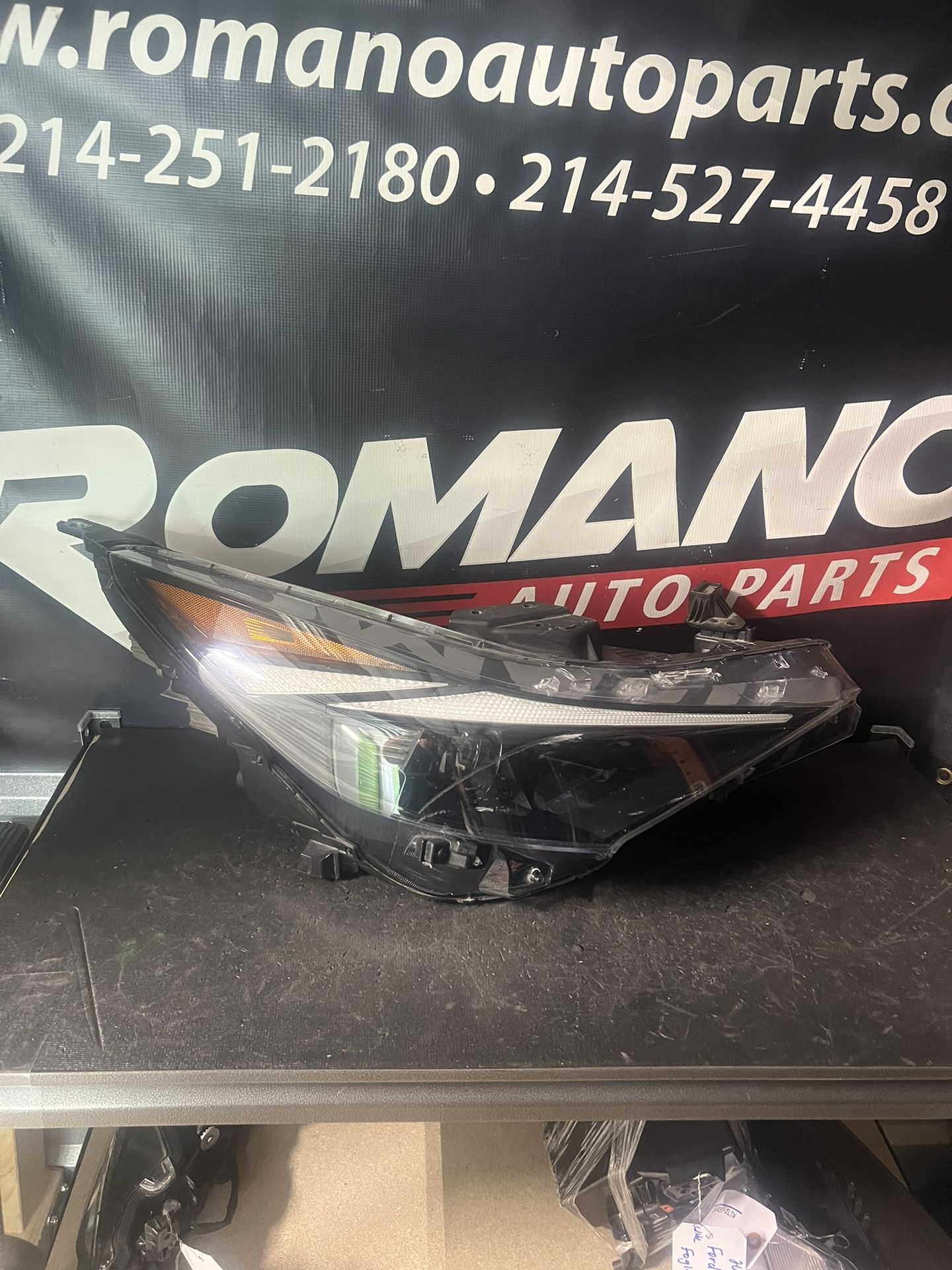 2021-2023 Hyundai Elantra Headlight