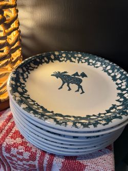 Tienshan North Country Moose Dinner Plates - Set of 8