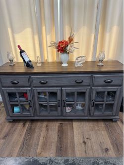Buffet server table