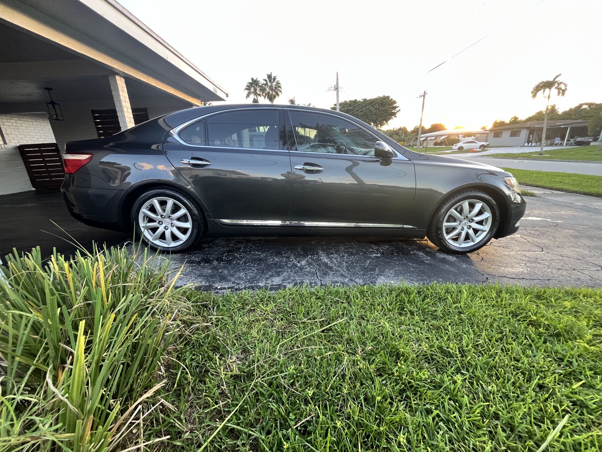 2009 Lexus LS 460
