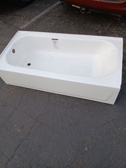 new metal bathtub . Delivery