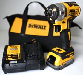 DEWALT DCF887 20V MAX XR Brushless 1/4" Impact Driver Tool W/ Battery 1.7 Ah, Charger