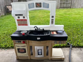 Kids play kitchen with accessories